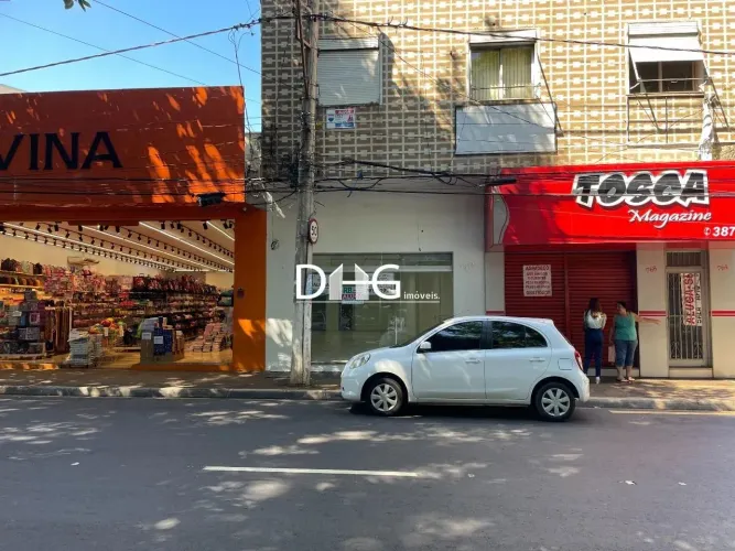 Salão para alugar no Centro, Paulínia - 80 m², 2 banheiros, por R$10.000,00