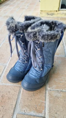 Bota forrada para neve infantil