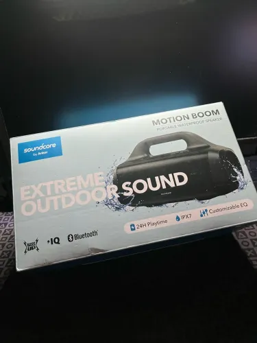 Vendo caixa de som semi nova soundcore