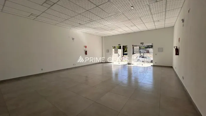 Loja comercial 95m², 2 banheiros, Bairro Estância Velha