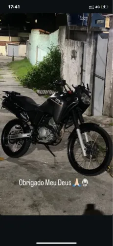 Vendo Tenere 250 aceito entrada mais financiamento