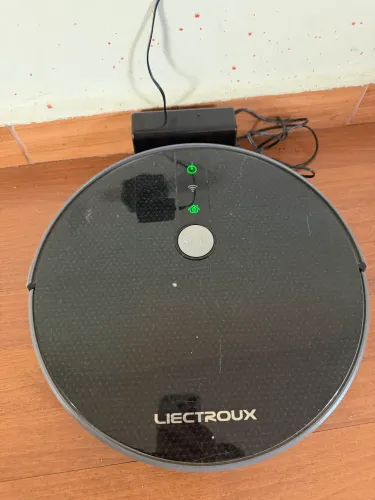 Robô aspirador liectroux