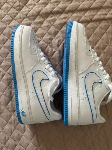 Nike AF1 Branco/Azul Impecável por R$400