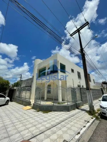 Avenida Desembargador Maynard, 496