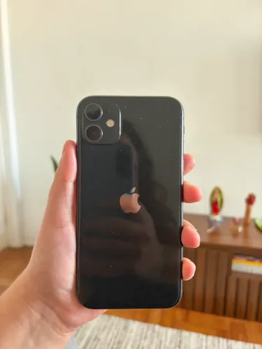 iPhone 11 - 128g