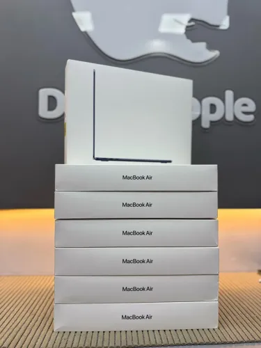 MACBOOK AIR M5 16GB 512SSD - NOVO