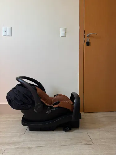 Bebê Conforto Evenflo + Base - Couro Personalizado