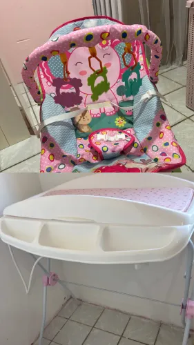 Cadeira de balanço que vibra + banheira com suporte e trocador pra vender hj !