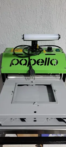Maquina seladora de embalagem para delivery, embalagens, e marca registrada.