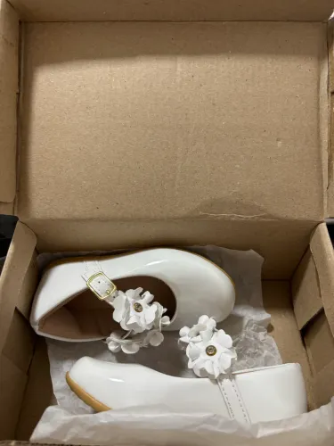 Vendo sapatinho para menina de 2 aninhos 