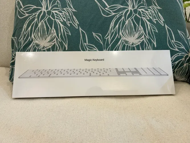 Teclado Apple, Magic Keyboard modelo A1843, teclado original, novo lacrado.