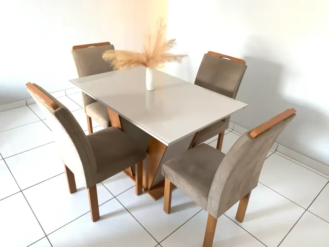 Mesa Jantar