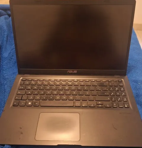 Notebook Asus Vivobook i5