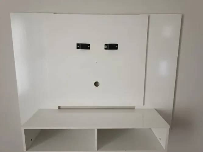 Painel Para TV Até 50 Polegadas Branco - Ótimo Estado