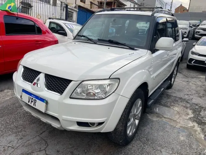 Mitsubishi Pajero TR4 2.0 Flex 16V 4X2 Aut. 2012
