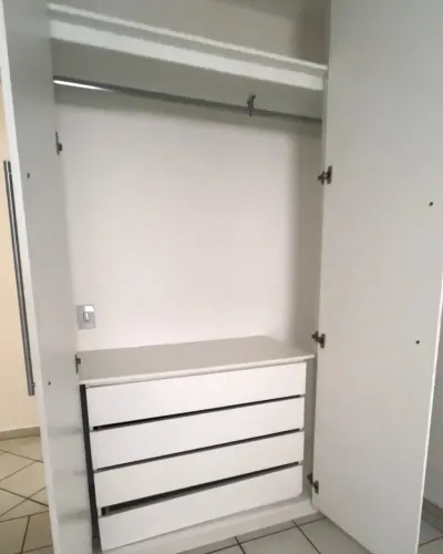Oportunidade Apto 2/4 c/ varanda e lavabo no Roosevelt