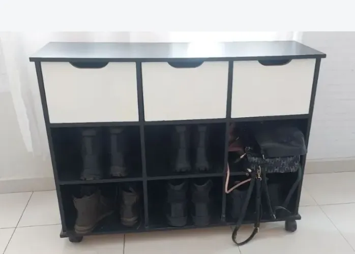 Aparador nicho com 3 gavetas 