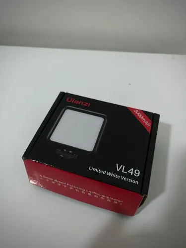 Luz Ulanzi Led Branco VL49 Sem RGB
