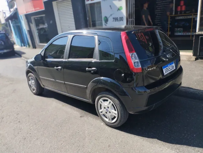 Ford Fiesta Sed. 1.6 8V Flex 4P 2009