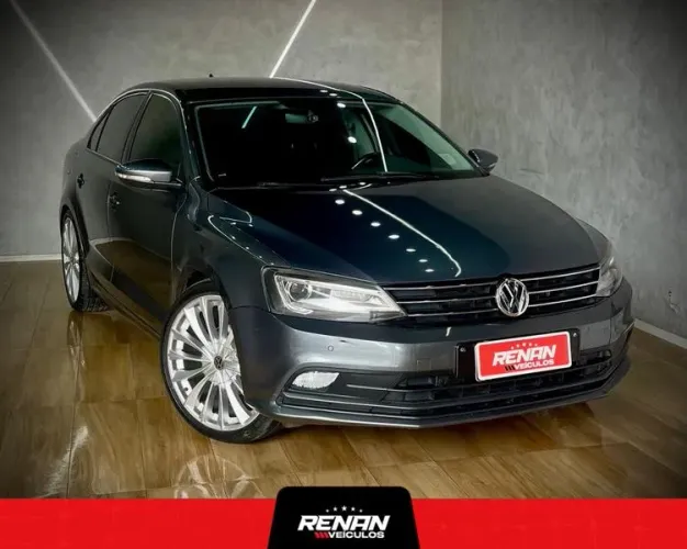Volkswagen Jetta Comfortline 1.4 TSI 16V 4P Aut. 2018