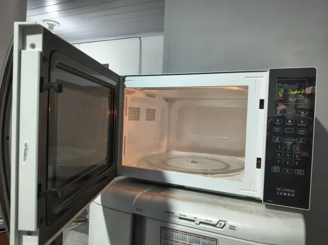 Microondas Philco Espelhado 42 litros