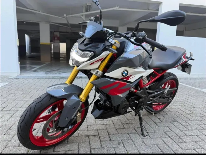 BMW G 310 R