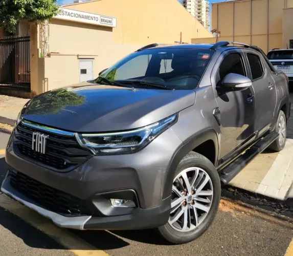 Fiat Strada Volcano 1.3 Flex 8V CD 2024