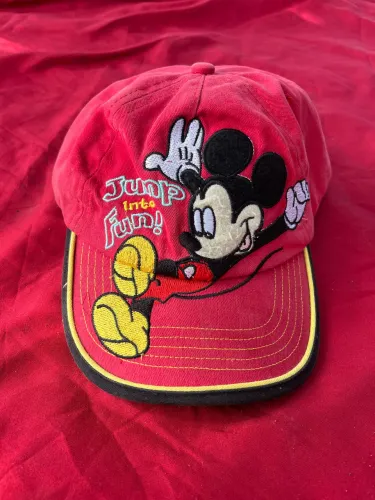 Boné disney vintage anos 90 colorido micke