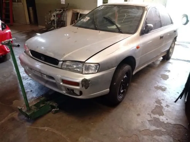 Sucata Gl20F 2.0 1998, para retirada de peças