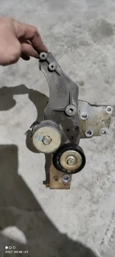 Suporte alternador compressor Gran Siena Palio Uno Mobi Strada 1.4