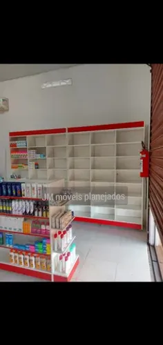 Expositor para farmácia/loja.