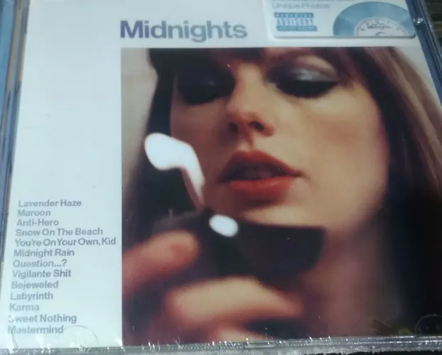 Cd Taylor Swift, álbuns Midnights e Lover, lacrado, envio qq local. E outros.