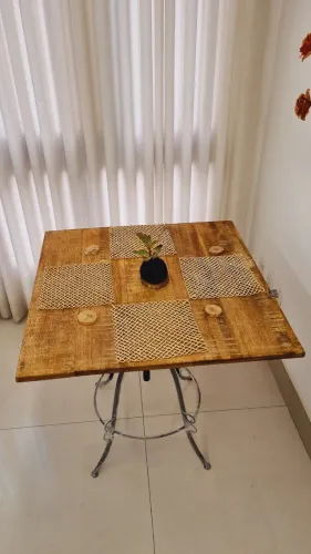 Mesa Bistrô Ajustável Quadrada Tampo 90cm PROMOÇÃO
