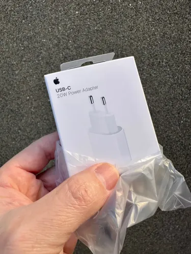 Carregador Apple USB-C 20W - Original