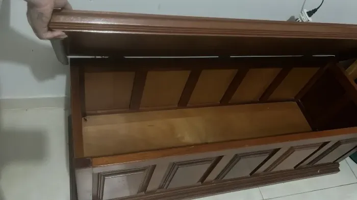 Baú madeiras maciço 