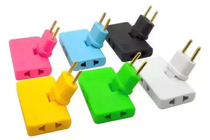 Adaptador de Tomada Benjamin T Articulado com 3 Saídas 10A / 20A