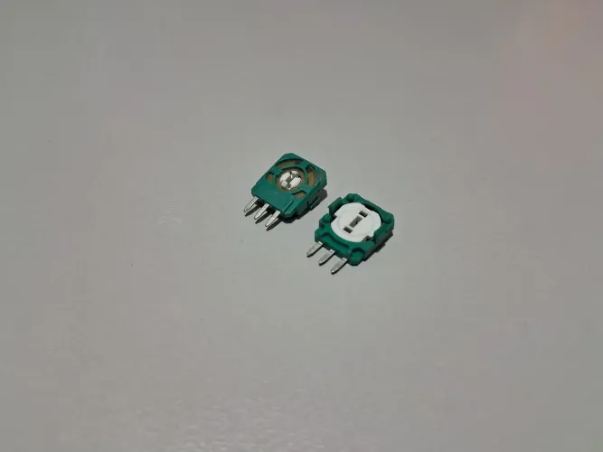 Sensor Potenciômetro para reparo e retirada de drift no analógico do PS5.