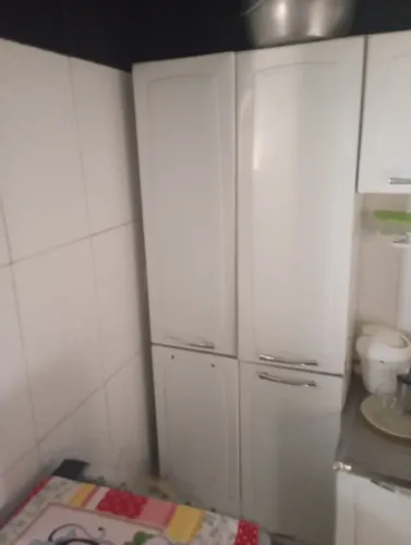 Vendo paneleiro usado