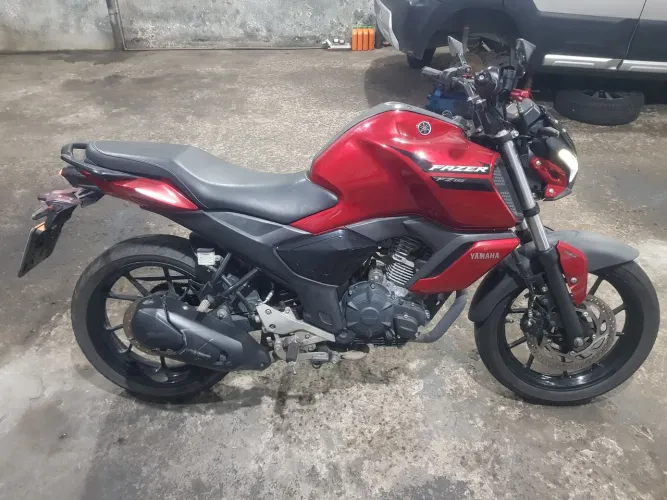 Yamaha fz5 2023/2023