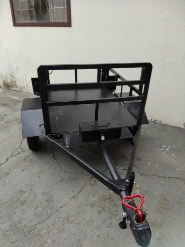 Carretinha para moto / carro