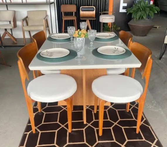 Mesa de Jantar com 4 Cadeiras 120x80 Promoção