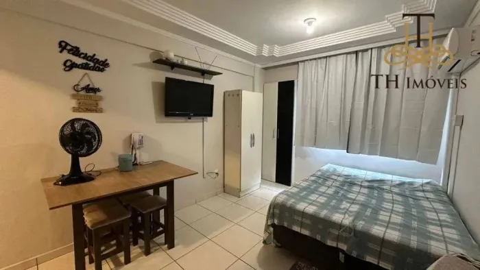 Kitnet com 1 dormitório para alugar, 32 m² por R$ 2.350,01/mês - Centro - Balneário Cambor