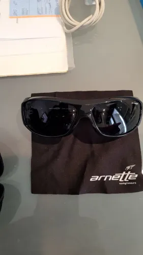 ÓCULOS ARNETTE BLUSTER