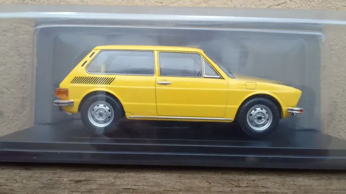 Miniatura escala 1:24 (Nova no blister)