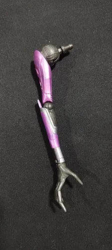 BAF BRAÇO DIREITO TRI-SENTINELA MARVEL LEGENDS