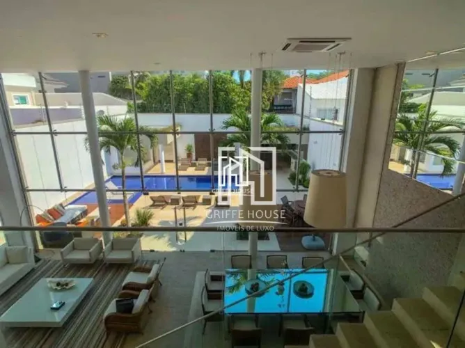 CASA A VENDA NO CONDOMINIO JARDIM MARAPENDI NA PRAIA DA BARRA DA TIJUCA.