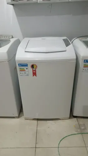 Vendo máquina de lavar roupa Brastemp 8kg voltagem 220 bacia d inox entrego. Com garantia