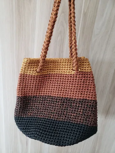 Bolsa em crochê