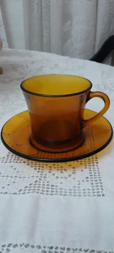 XÍCARA DE CHÁ COM PIRES DURALEX
