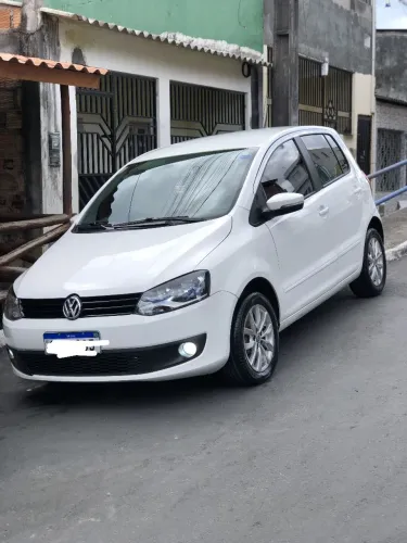 Volkswagen Fox 1.6 MI Total Flex 8V 5P 2014